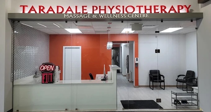 Treatment room at Taradale Physiotherapy Massage and Wellness Centre in Taradale, Calgary